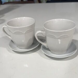 Classic White Porcelain Mug Set